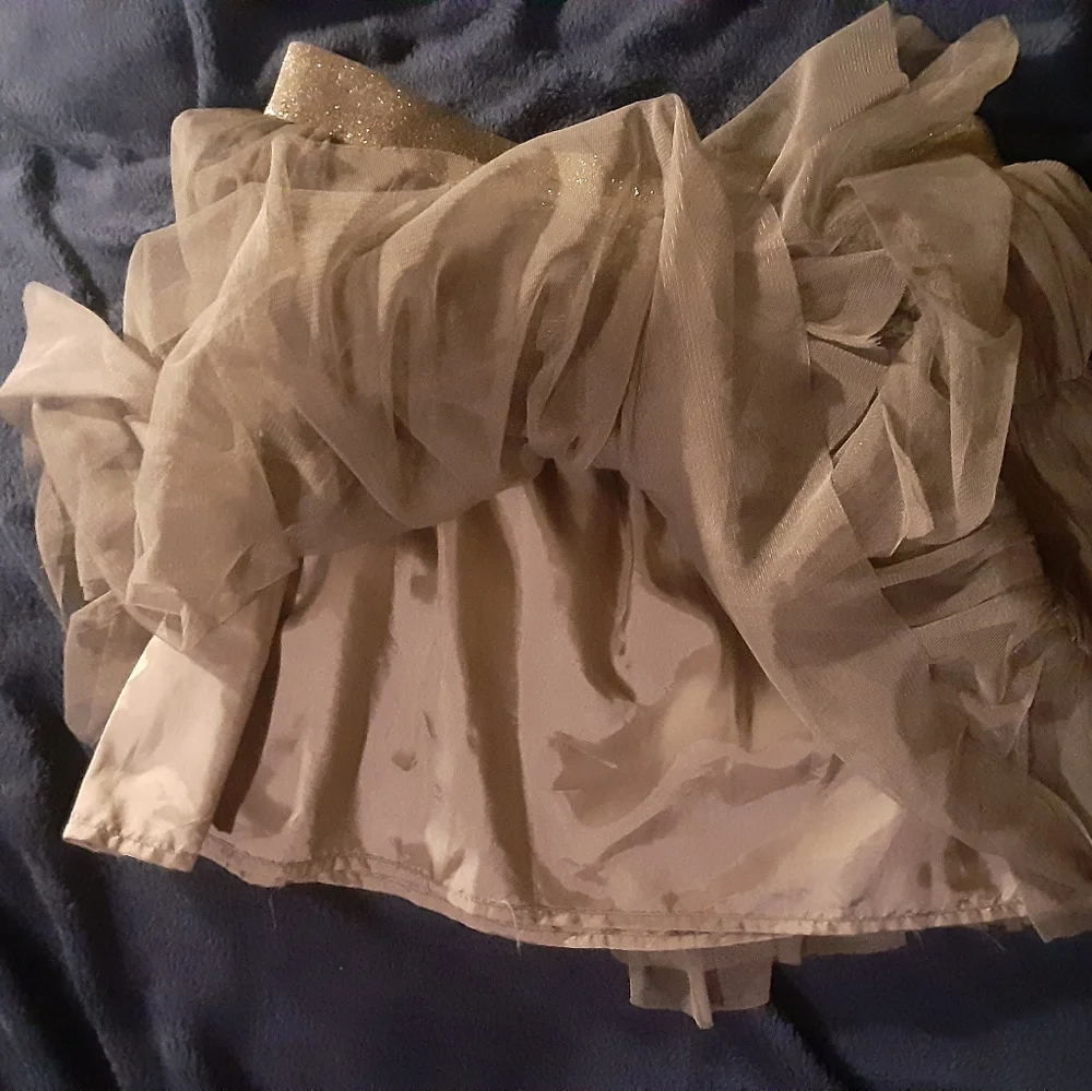 Mini Tulle Skirt - Picture 5 of 9